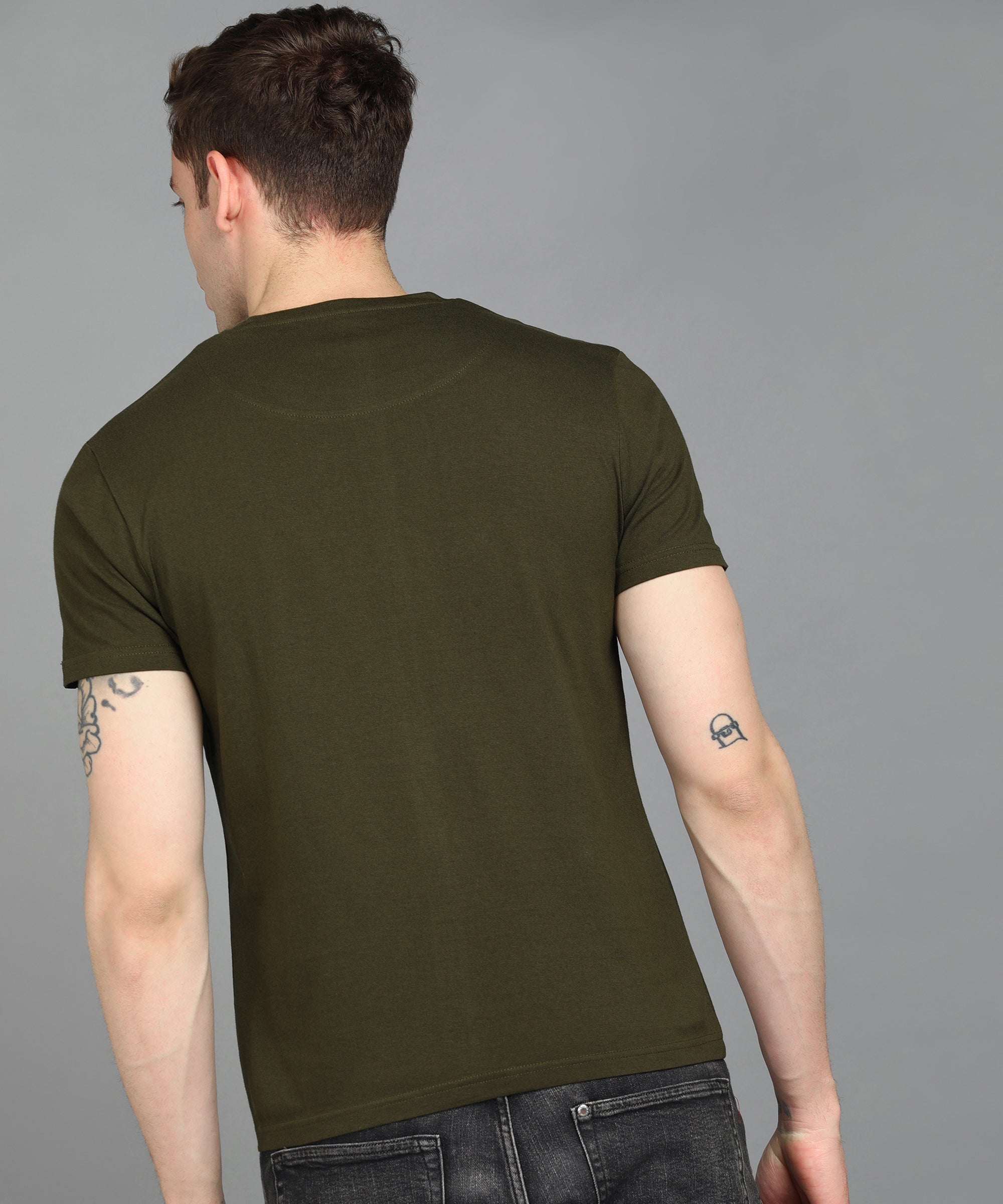 Urbano Fashion Men's Olive Graphic Printed Round Neck Half Sleeve Slim Fit Cotton T-Shirt