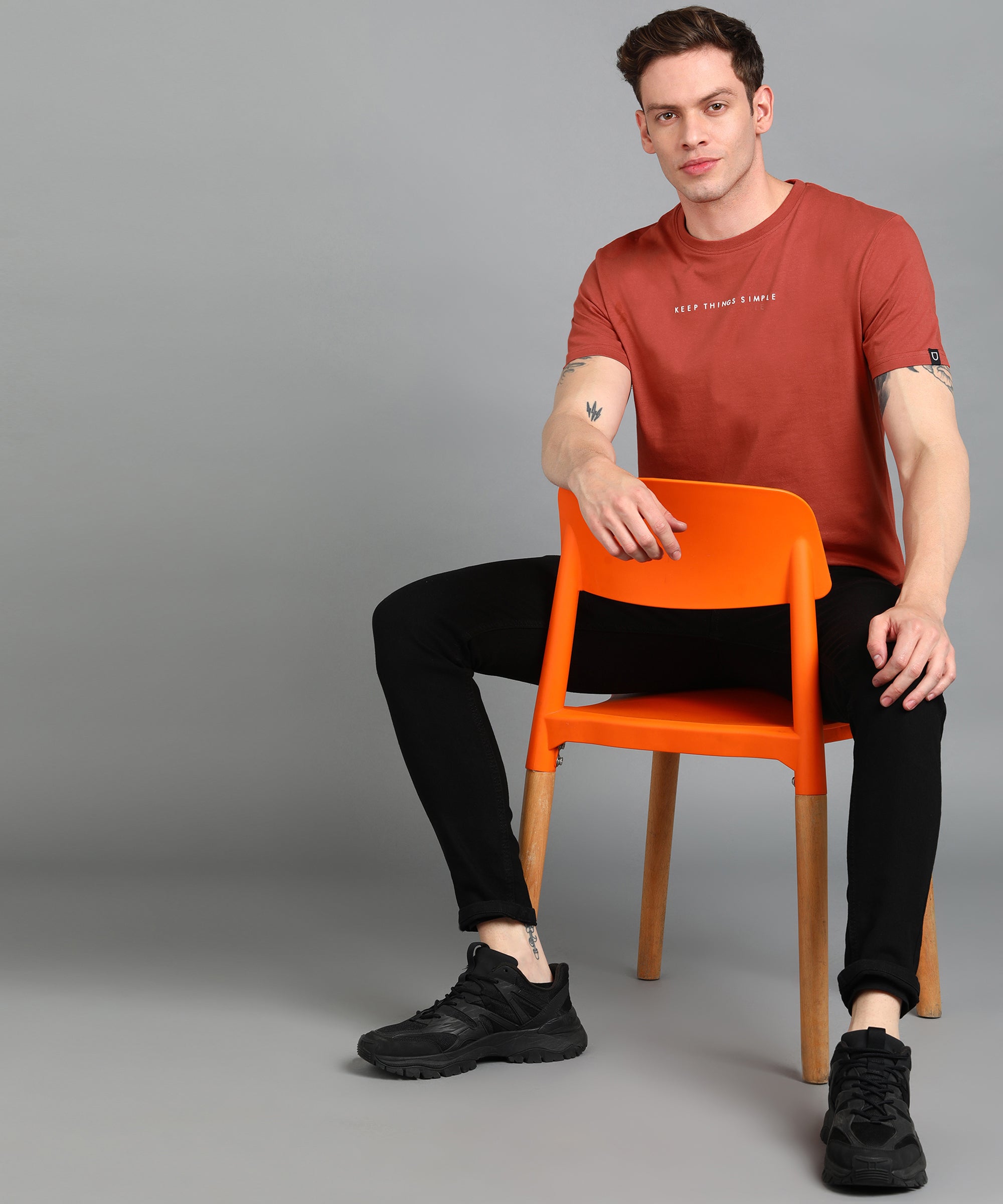 Men's Orange Graphic Printed Round Neck Half Sleeve Slim Fit Cotton T-Shirt
