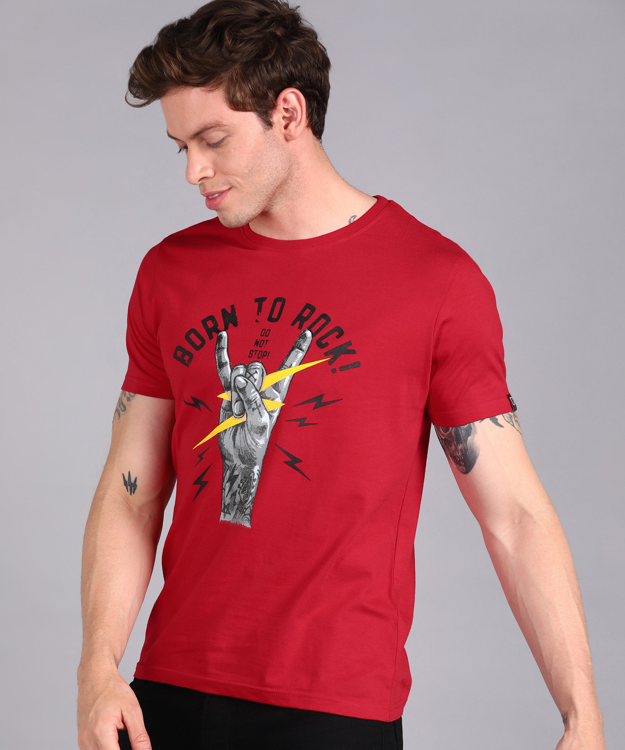 Men's Red Graphic Printed Round Neck Half Sleeve Slim Fit Cotton T-Shirt