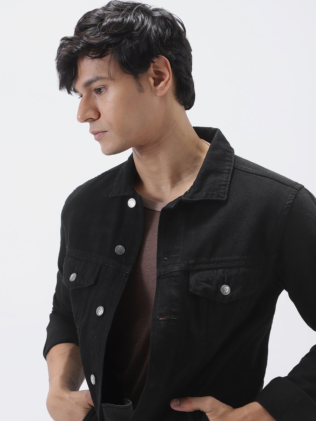 Men's Black Solid Regular Fit Washed Full Sleeve Denim Jacket