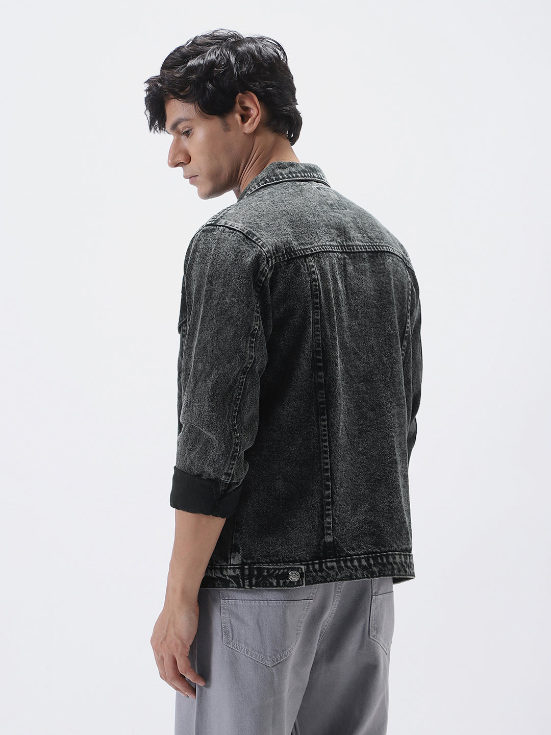 Men's Black Regular Fit Washed Full Sleeve Denim Jacket