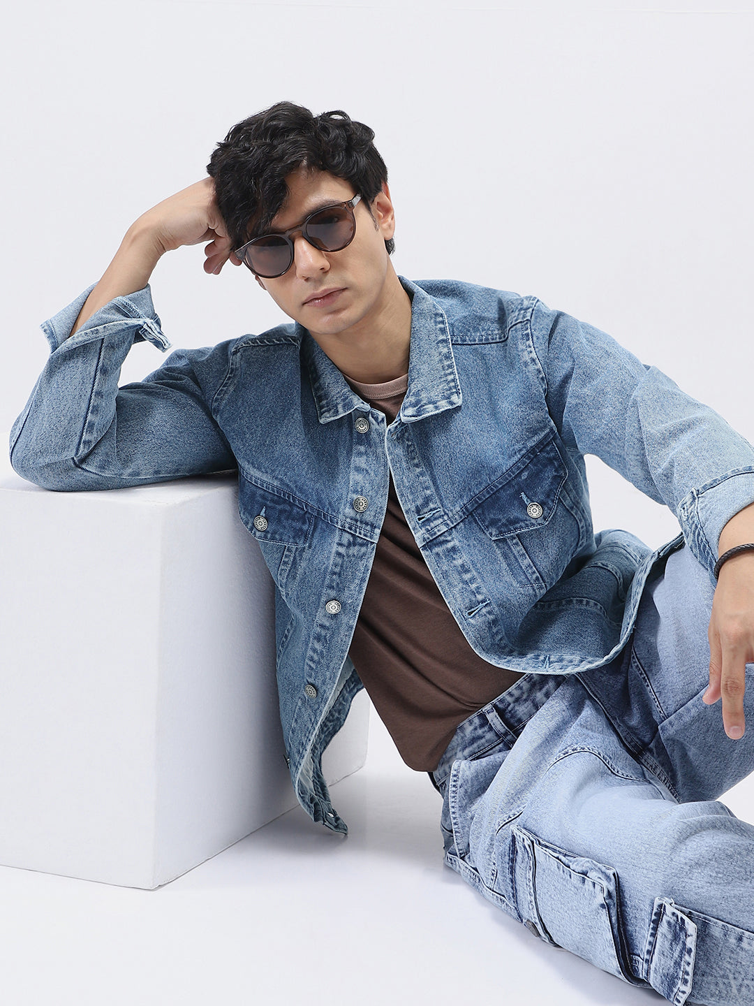 Men's Light Blue Regular Fit Washed Full Sleeve Denim Jacket