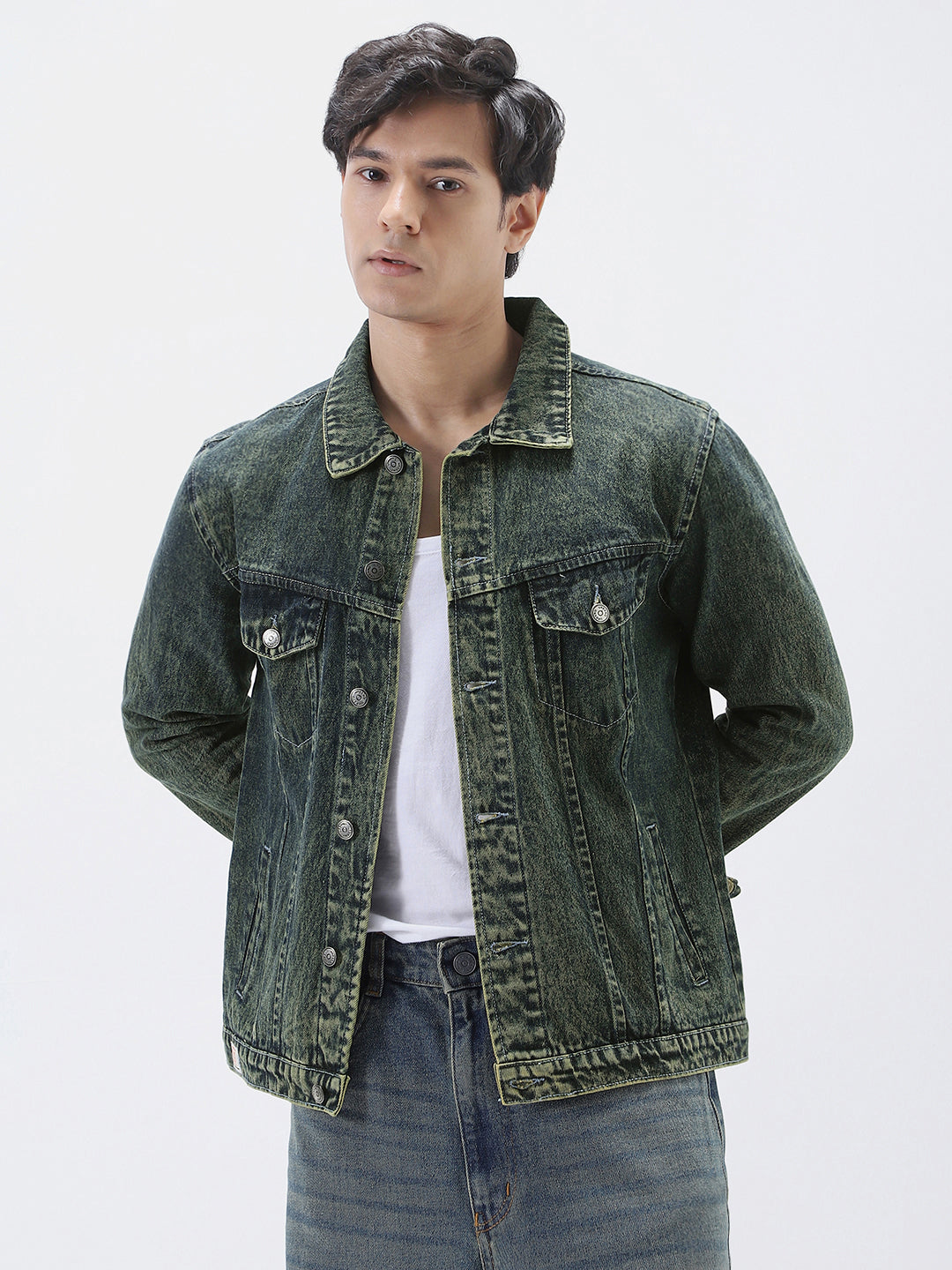 Men's Blue Regular Fit Washed Full Sleeve Denim Jacket