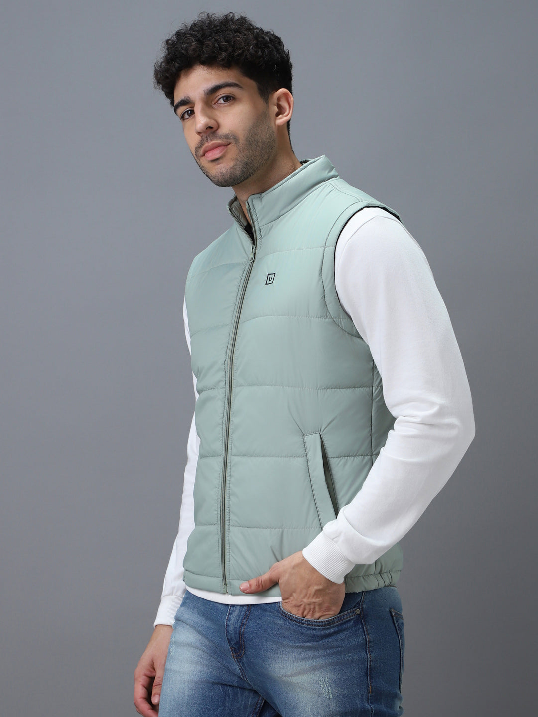 Urbano Fashion Men's Green Sleeveless Zippered Puffer Jacket