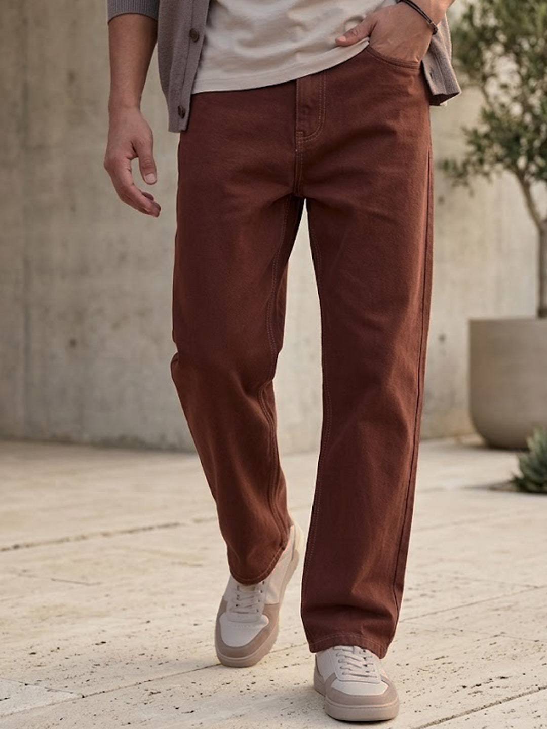 Men's Brown Loose Fit Washed Jeans Non-Stretchable