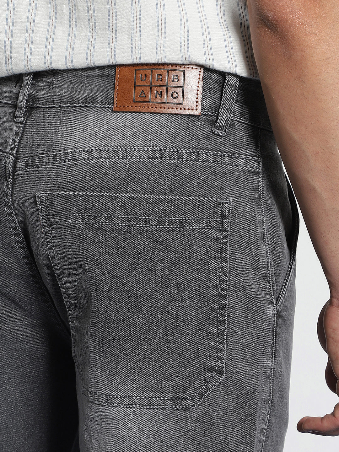 Men's Light Grey Regular Fit Washed Cargo Jeans With 6 Pockets Stretchable