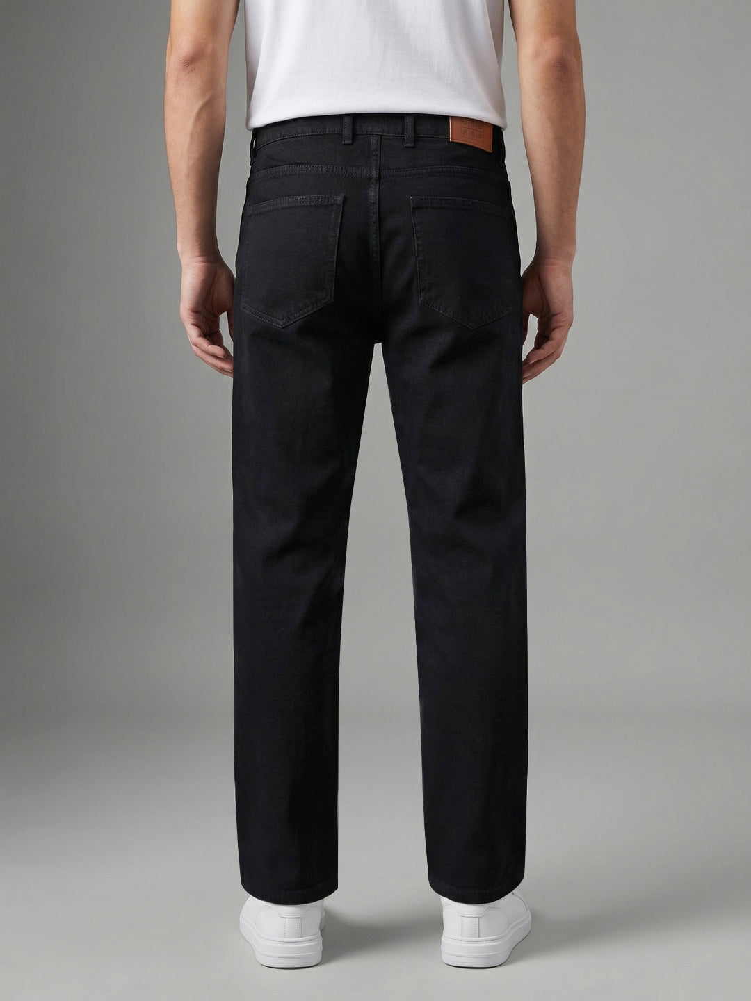 Men's Black Relaxed Fit Washed Denim Jeans Non-Stretchable