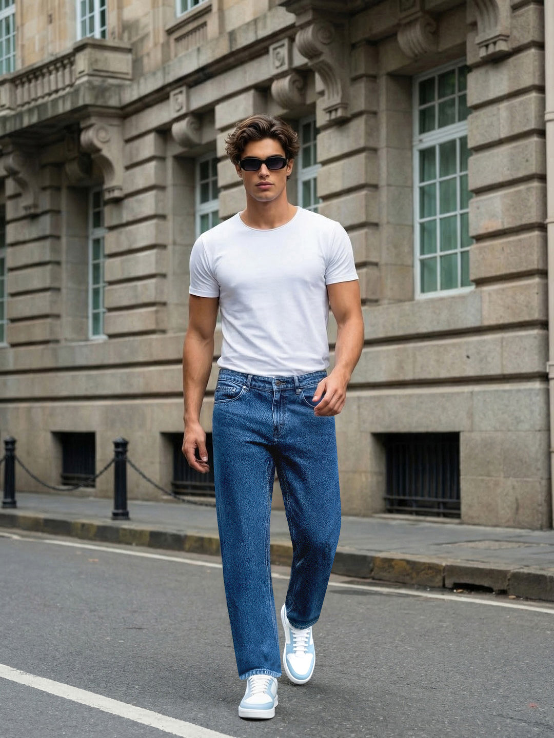 Men's Light Blue Relaxed Fit Washed Denim Jeans Non-Stretchable