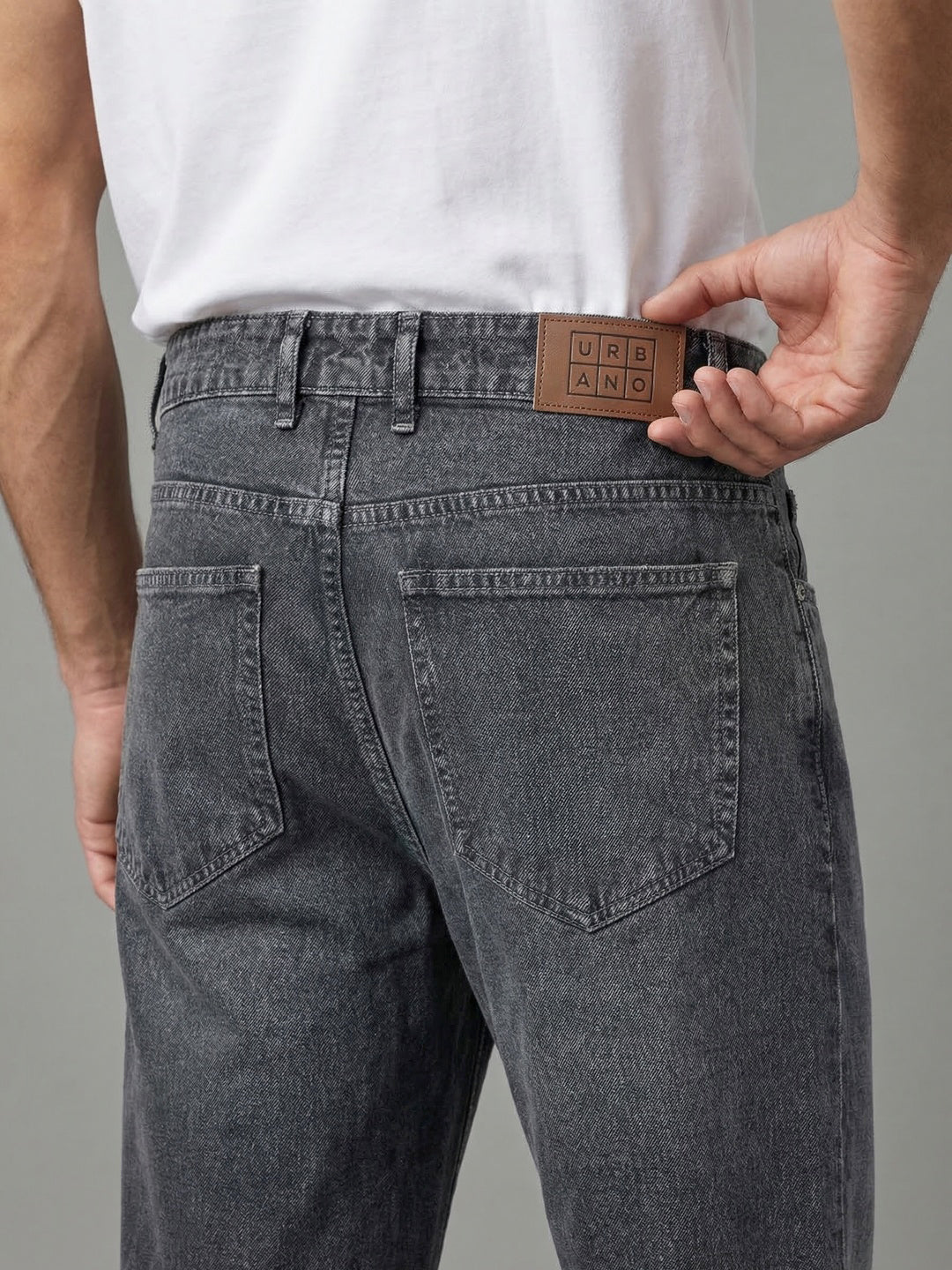 Men's Light Grey Relaxed Fit Washed Denim Jeans Non-Stretchable