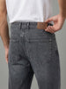 Men's Light Grey Relaxed Fit Washed Denim Jeans Non-Stretchable