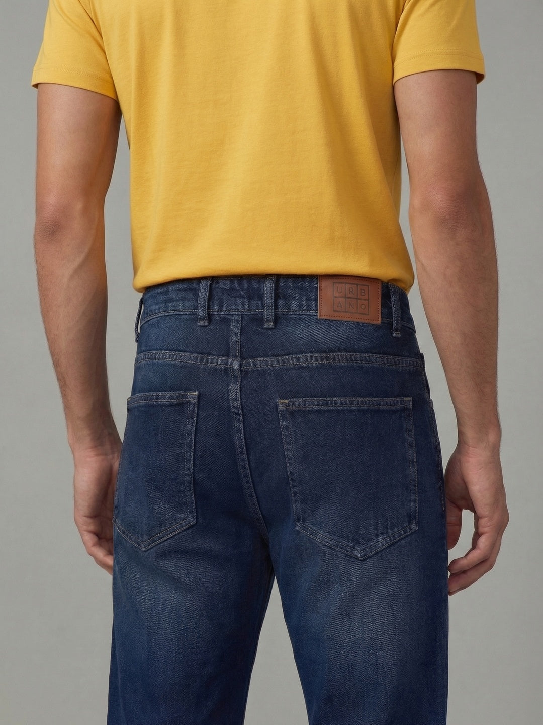 Men's Blue Relaxed Fit Washed Denim Jeans Non-Stretchable