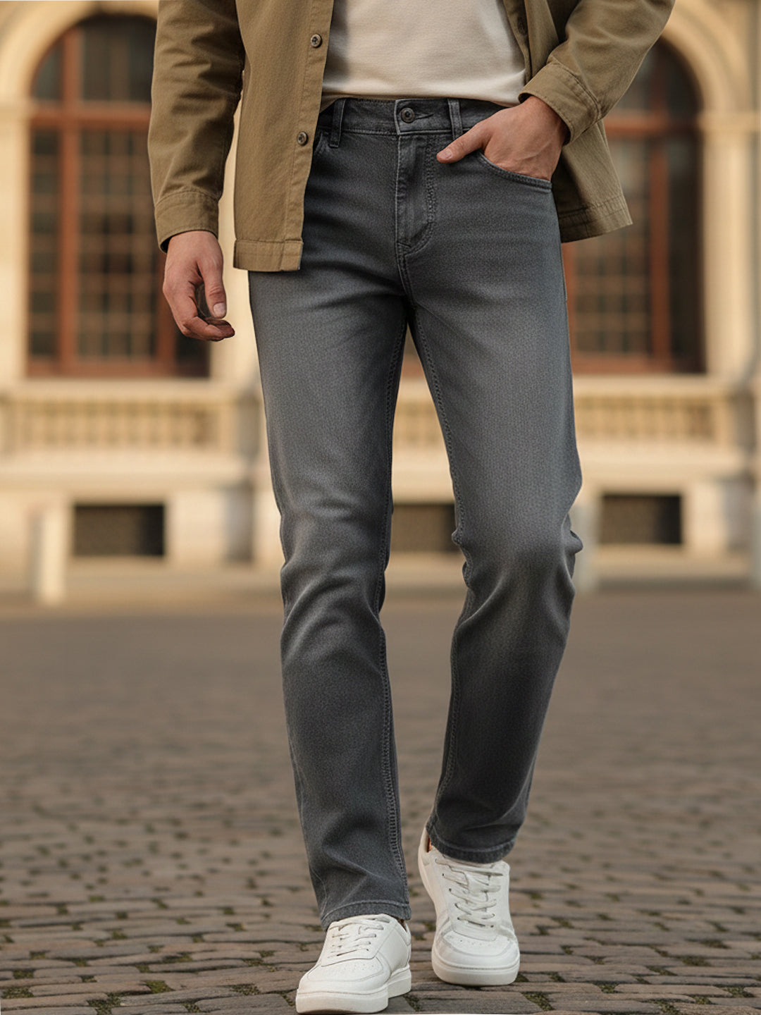 Men's Grey Straight Fit Washed Jeans Stretchable