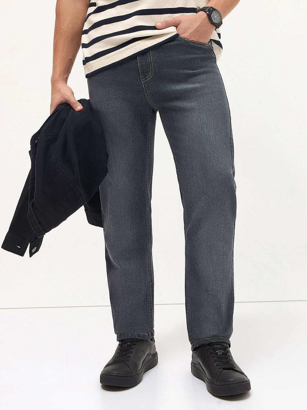 Men's Dark Grey Straight Fit Washed Denim Jeans Stretchable