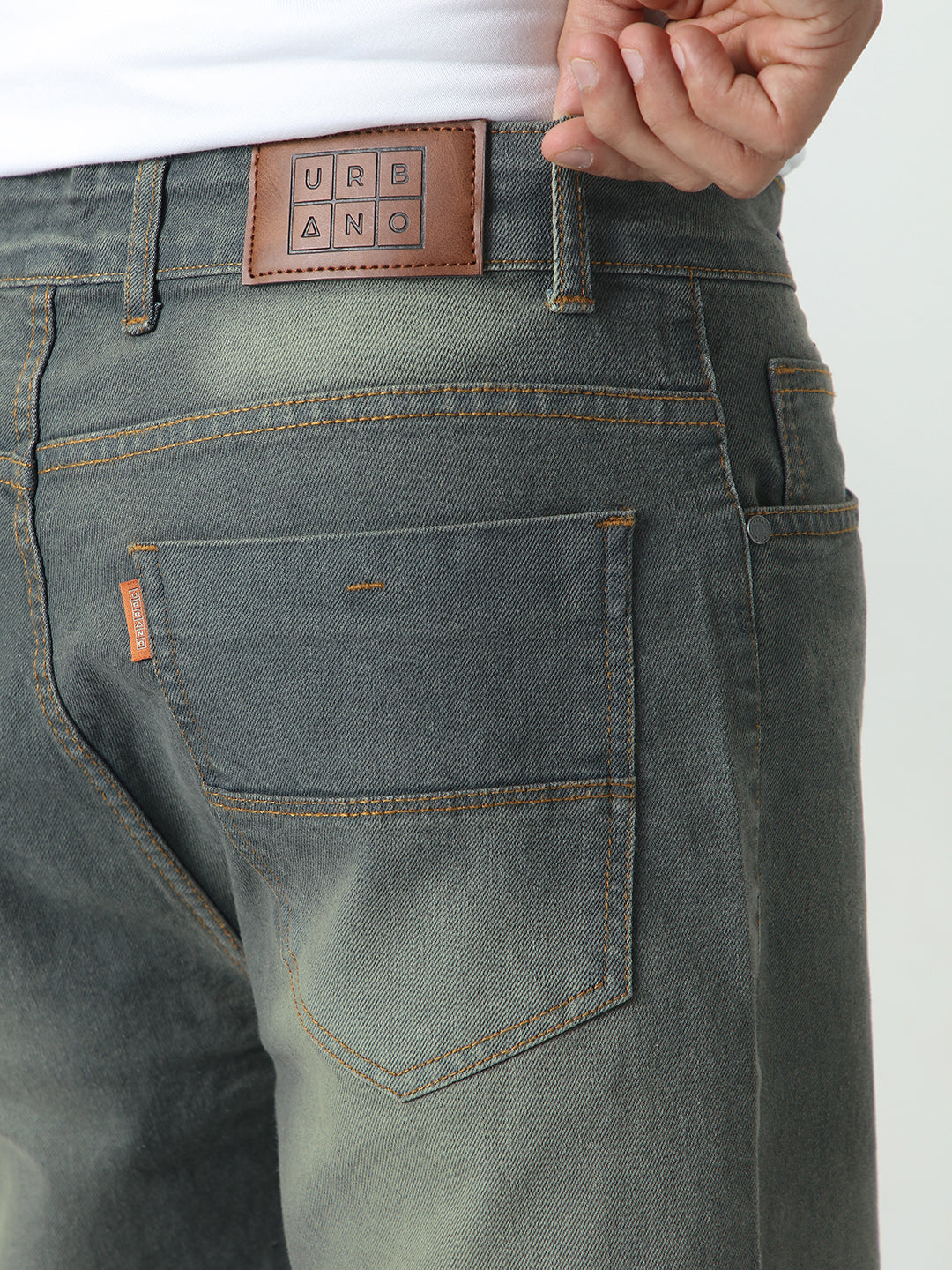 Men's Dark Grey Straight Fit Heavy Washed Jeans Stretchable