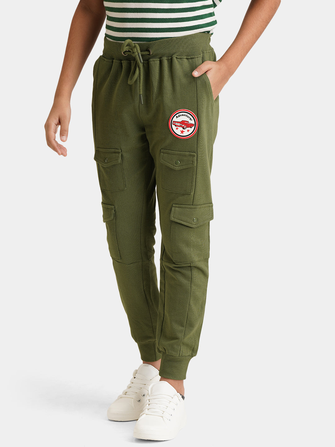 Urbano Juniors Boy's Green Solid Regular Fit Jogger Track Pants Stretch