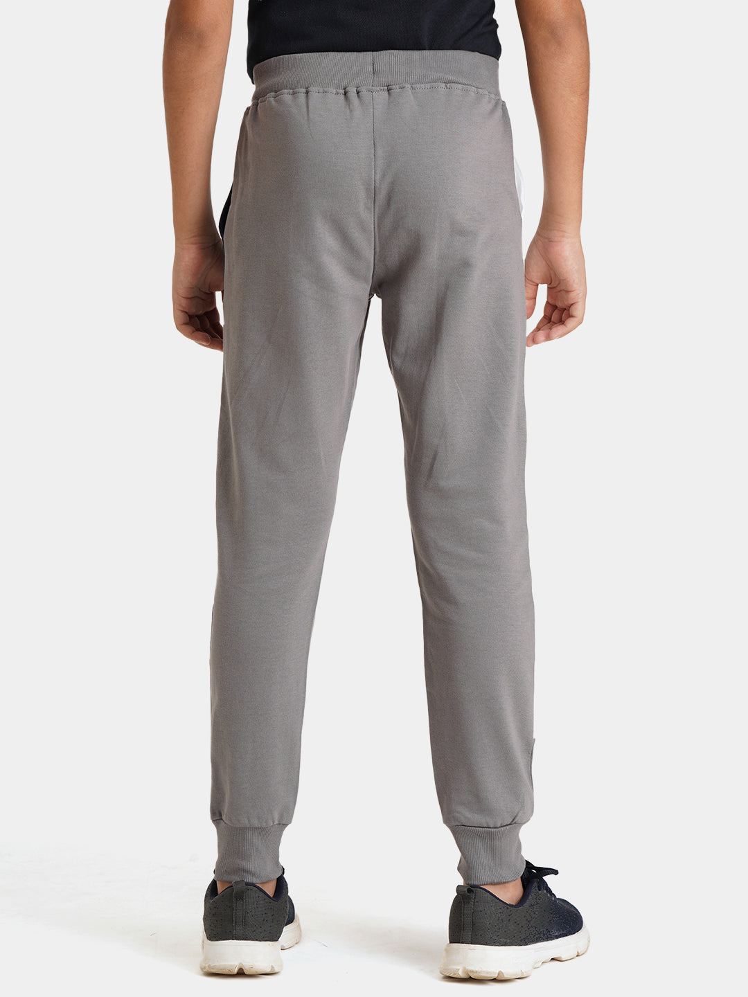 Urbano Juniors Boy's Grey, Dark Blue, White Printed, Color Block Regular Fit Jogger Track Pants Stretch