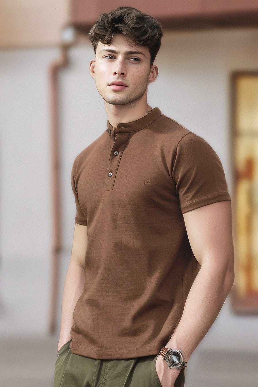Men's Cocoa Brown Solid Mandarin Collar Slim Fit Half Sleeve Cotton T-Shirt