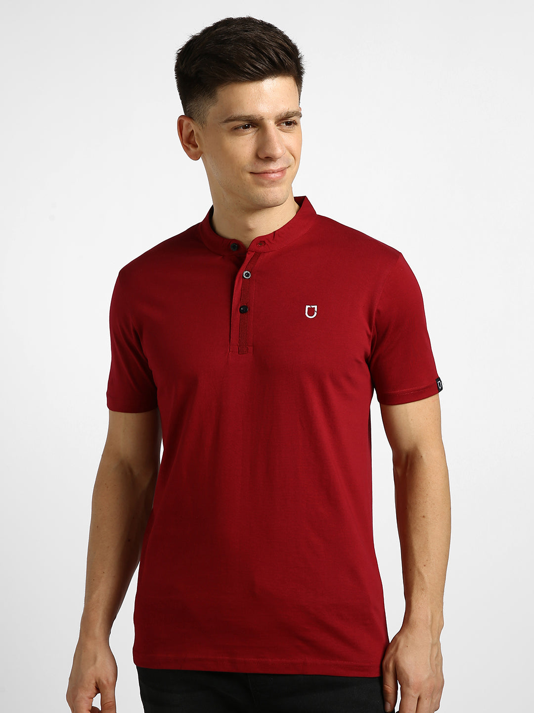 Men's Maroon Solid Mandarin Collar Slim Fit Half Sleeve Cotton T-Shirt
