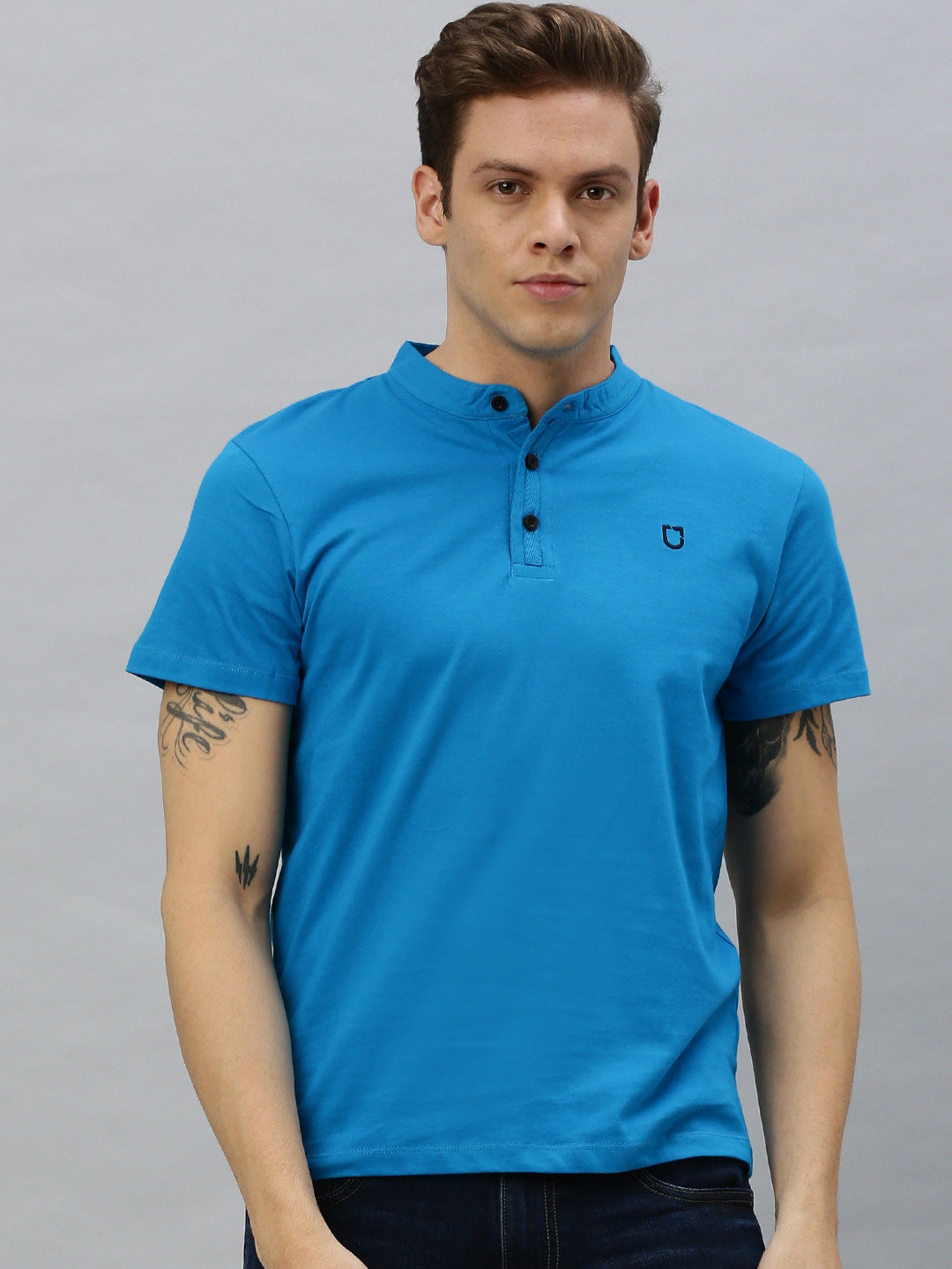 Urbano Fashion Men's Sky Blue Solid Mandarin Collar Slim Fit Cotton T-Shirt