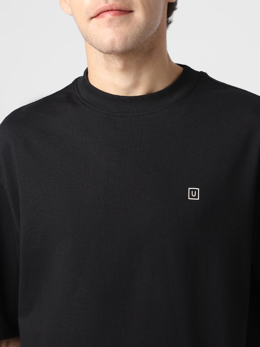 Men's Jet Black Solid Round Neck Oversized Half Sleeve Cotton T-Shirt