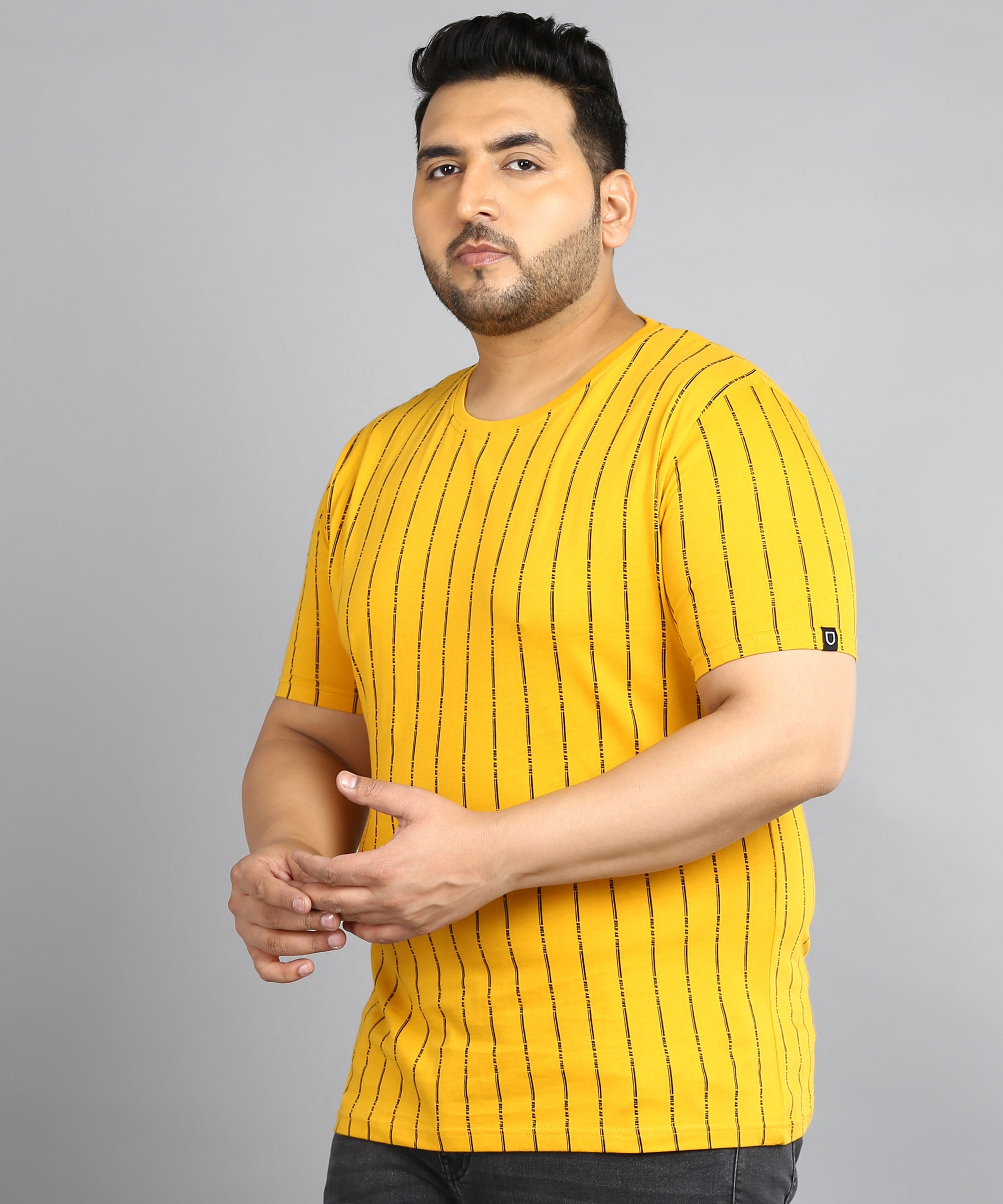 Urbano Plus Men's Yellow Printed Round Neck Half Sleeve Regular Fit Cotton T-Shirt