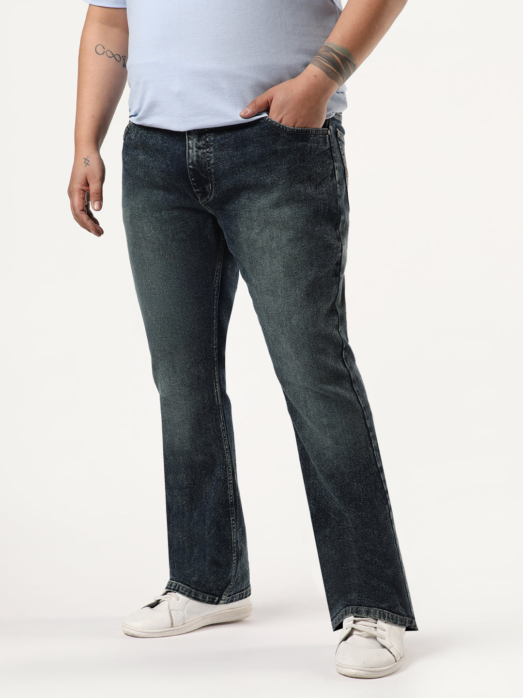 Plus Men's Dark Blue Bootcut Fit Mid Rise Tinted Heavy Washed Jeans Stretchable
