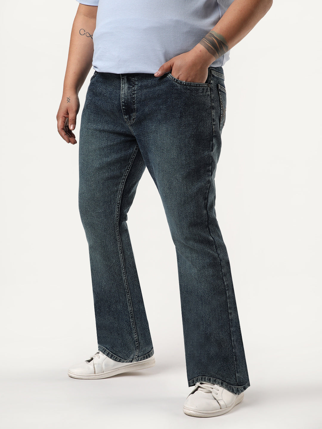 Plus Men's Blue Bootcut Fit Mid Rise Tinted Heavy Washed Jeans Stretchable