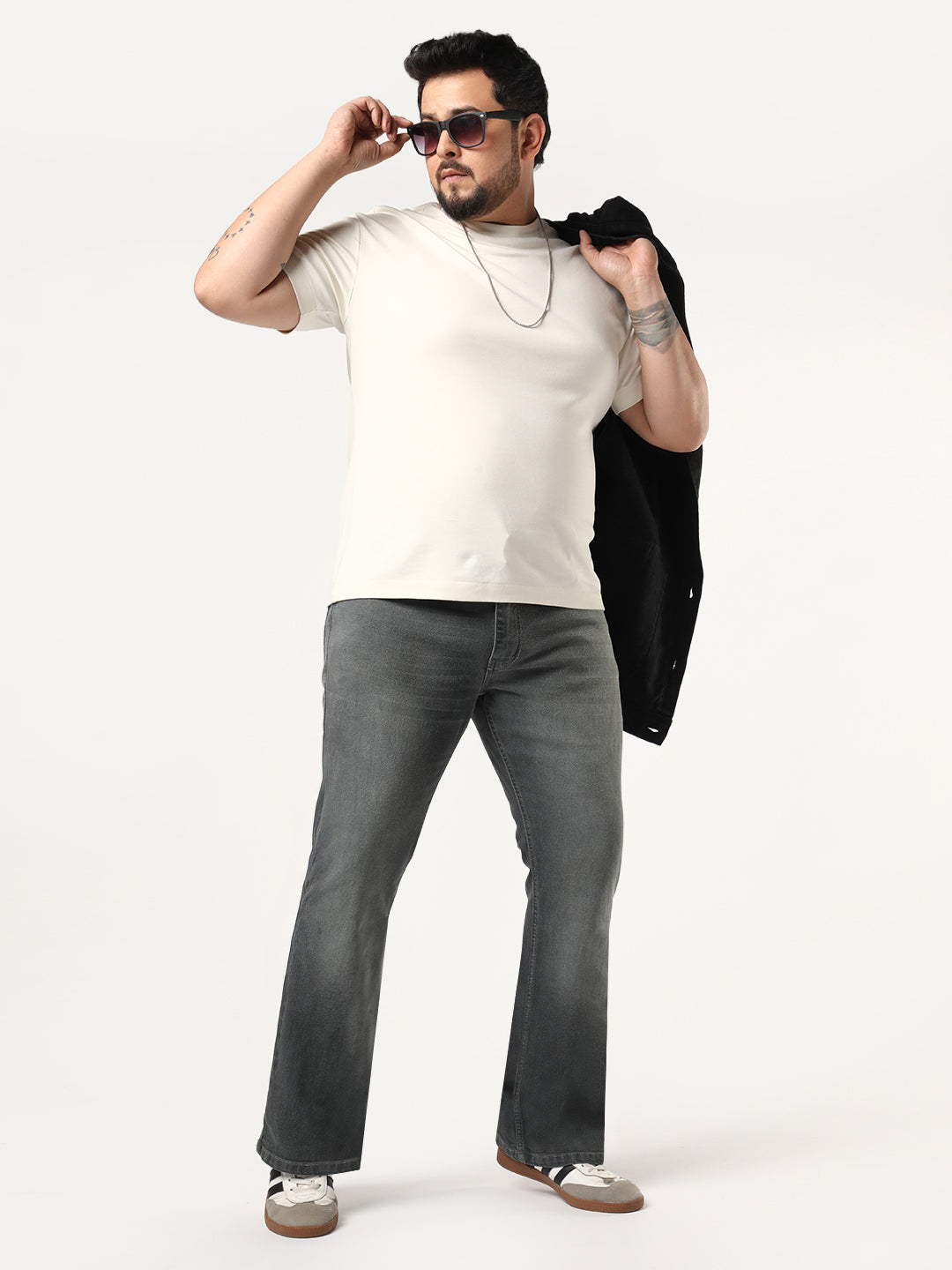 Plus Men's Grey Bootcut Fit Mid Rise Heavy Washed Jeans Stretchable