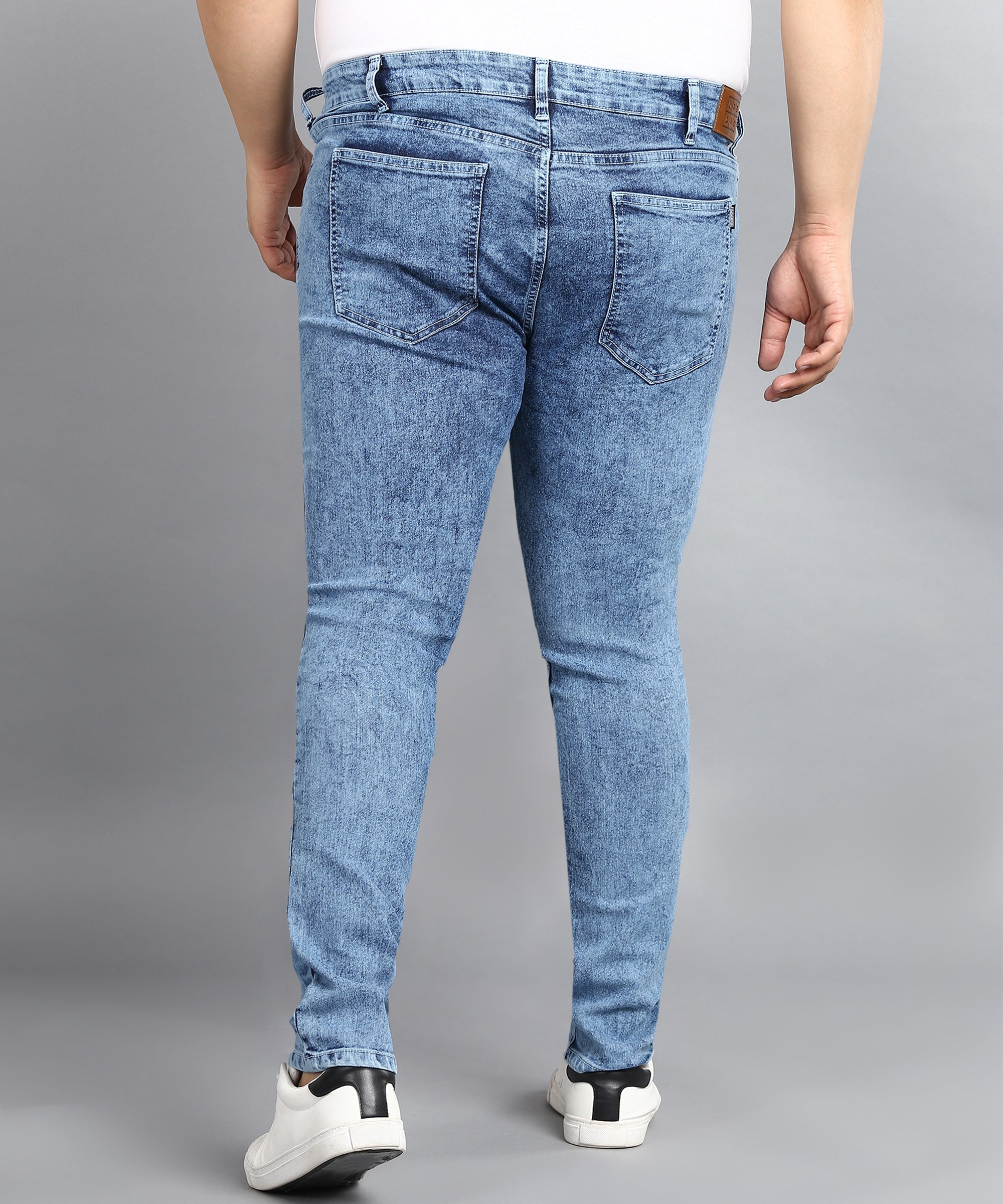Urbano Plus Men's Light Blue Regular Fit Washed Jeans Stretchable
