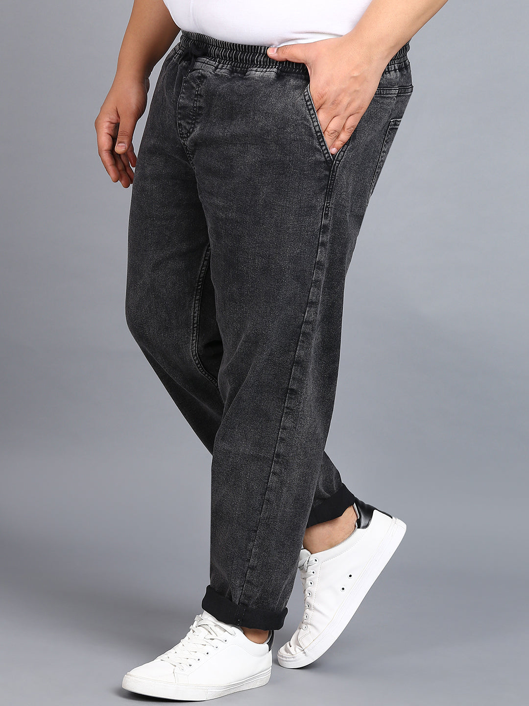 Urbano Plus Men's Jet Black Regular Fit Washed Jogger Jeans Stretchable