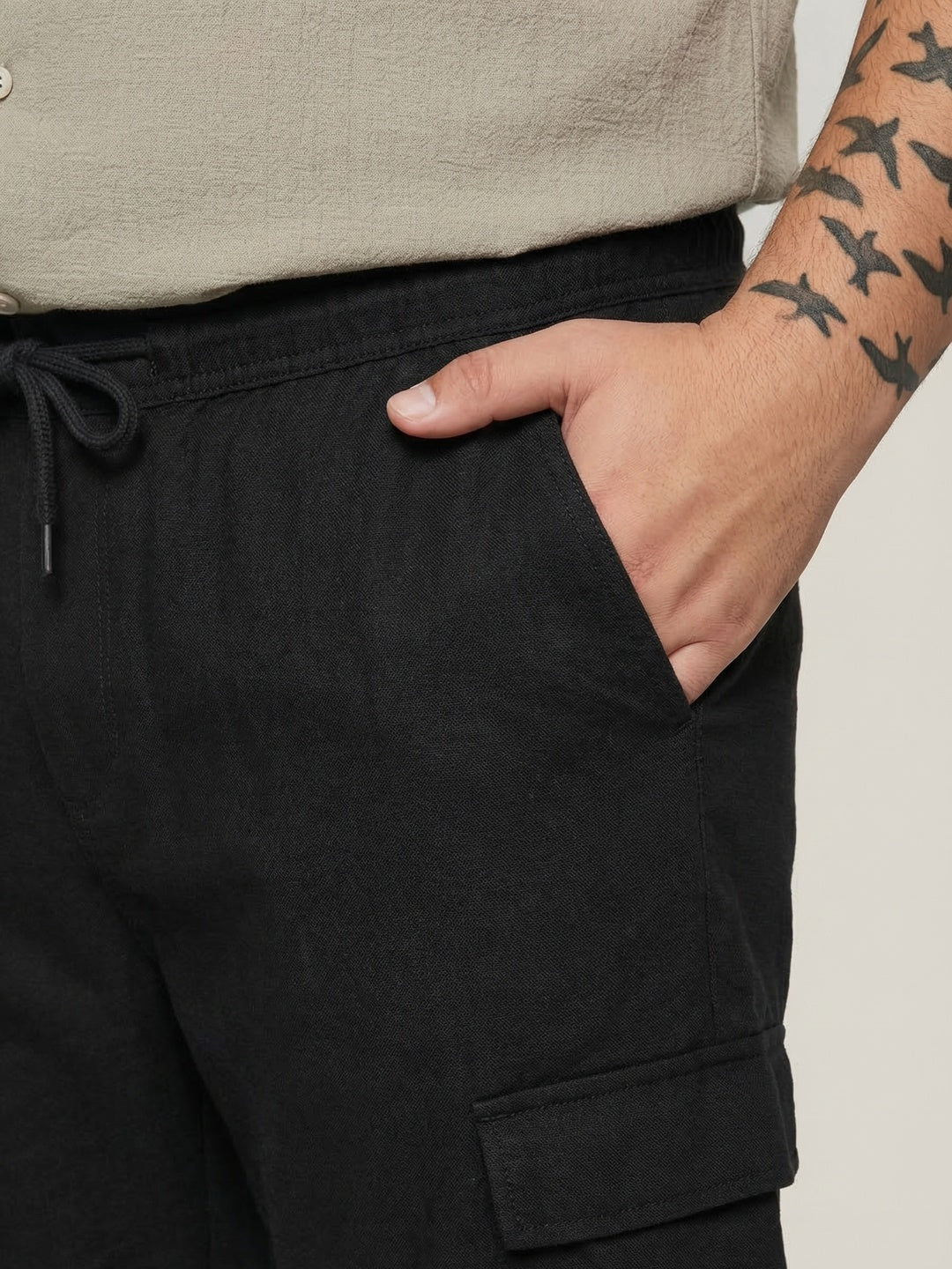 Plus Men's Black Straight Fit Linen Cargo Pants with 6 Pockets