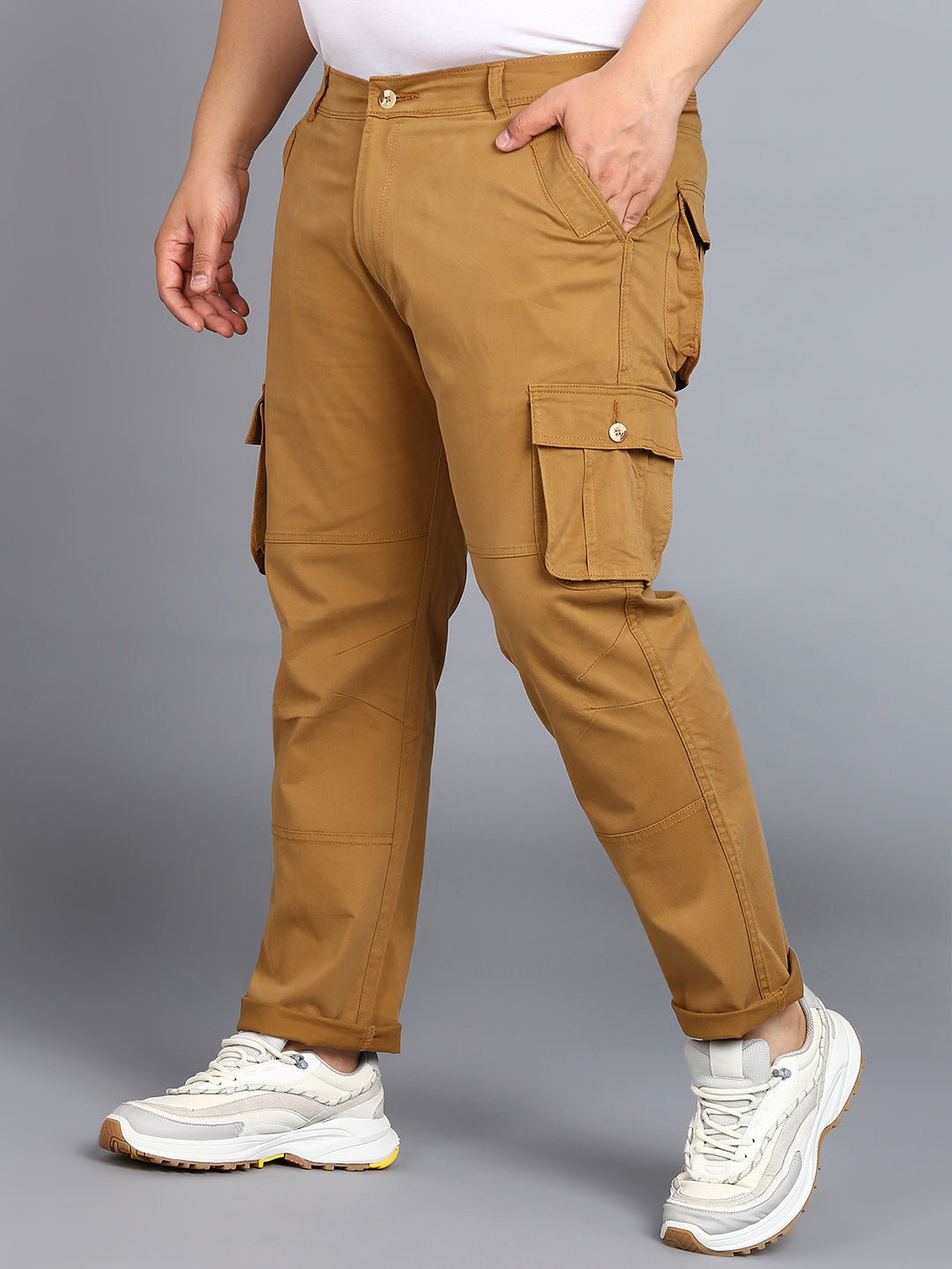 Plus Men's Dark Khaki Regular Fit Solid Cargo Chino Pant with 6 Pockets