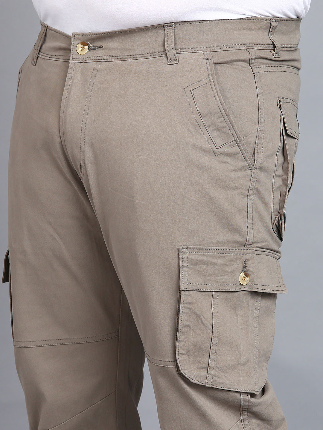 Plus Men's Grey Regular Fit Solid Cargo Chino Pant with 6 Pockets