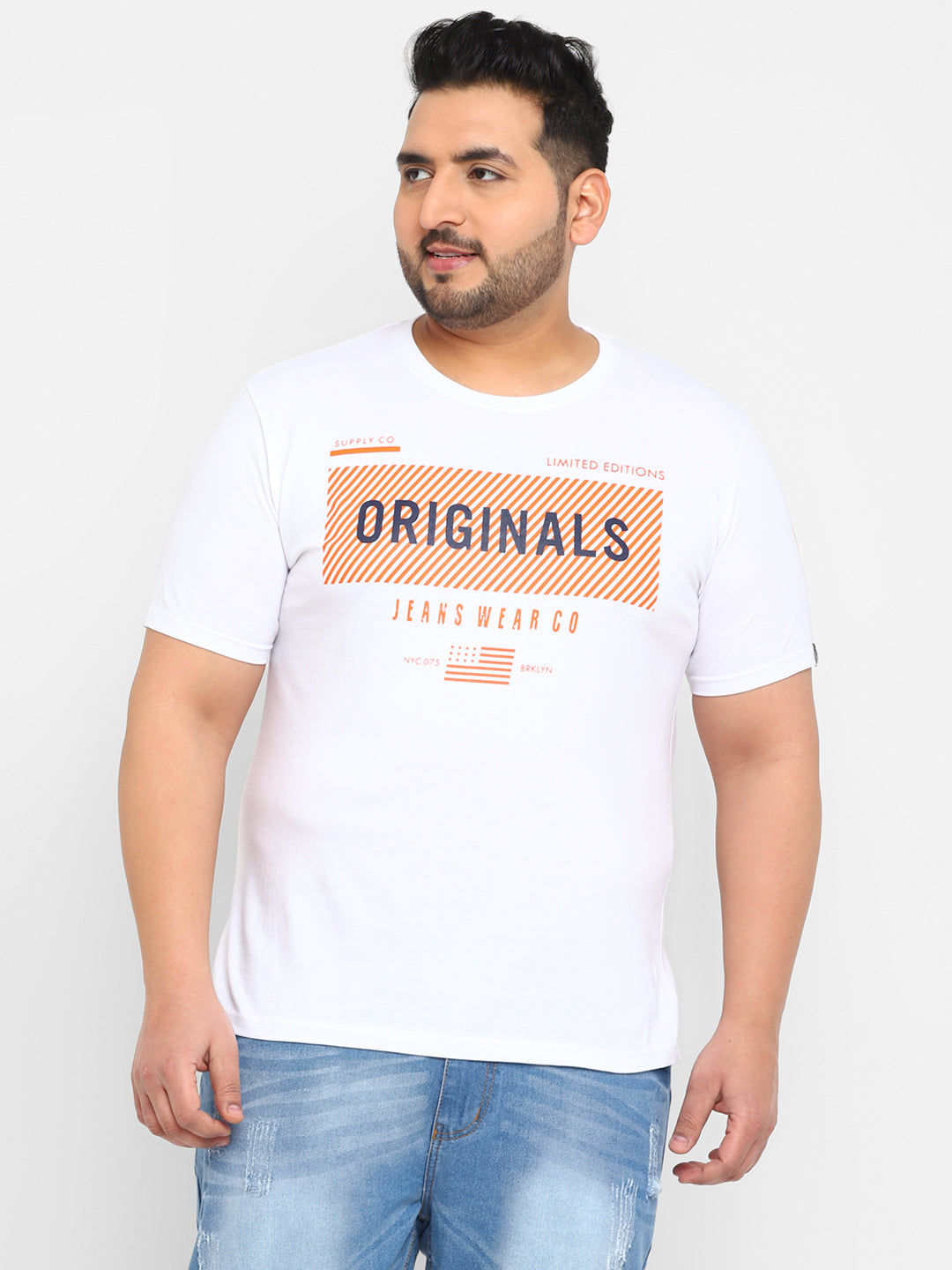 Urbano Plus Men's White Graphic Printed Half Sleeve Regular Fit Cotton T-Shirt
