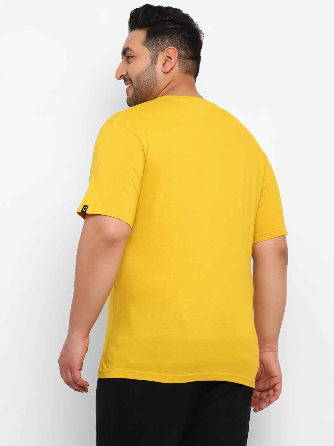 Urbano Plus Men's Yellow Graphic Printed Half Sleeve Regular Fit Cotton T-Shirt
