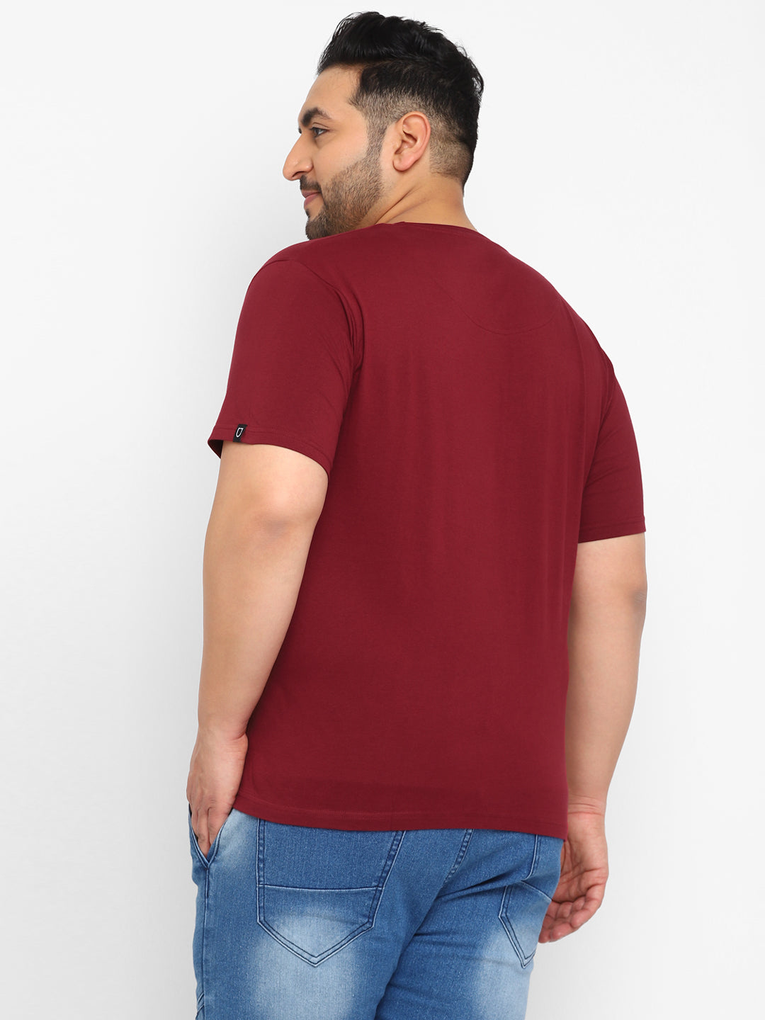 Urbano Plus Men's Maroon Graphic Printed Half Sleeve Regular Fit Cotton T-Shirt
