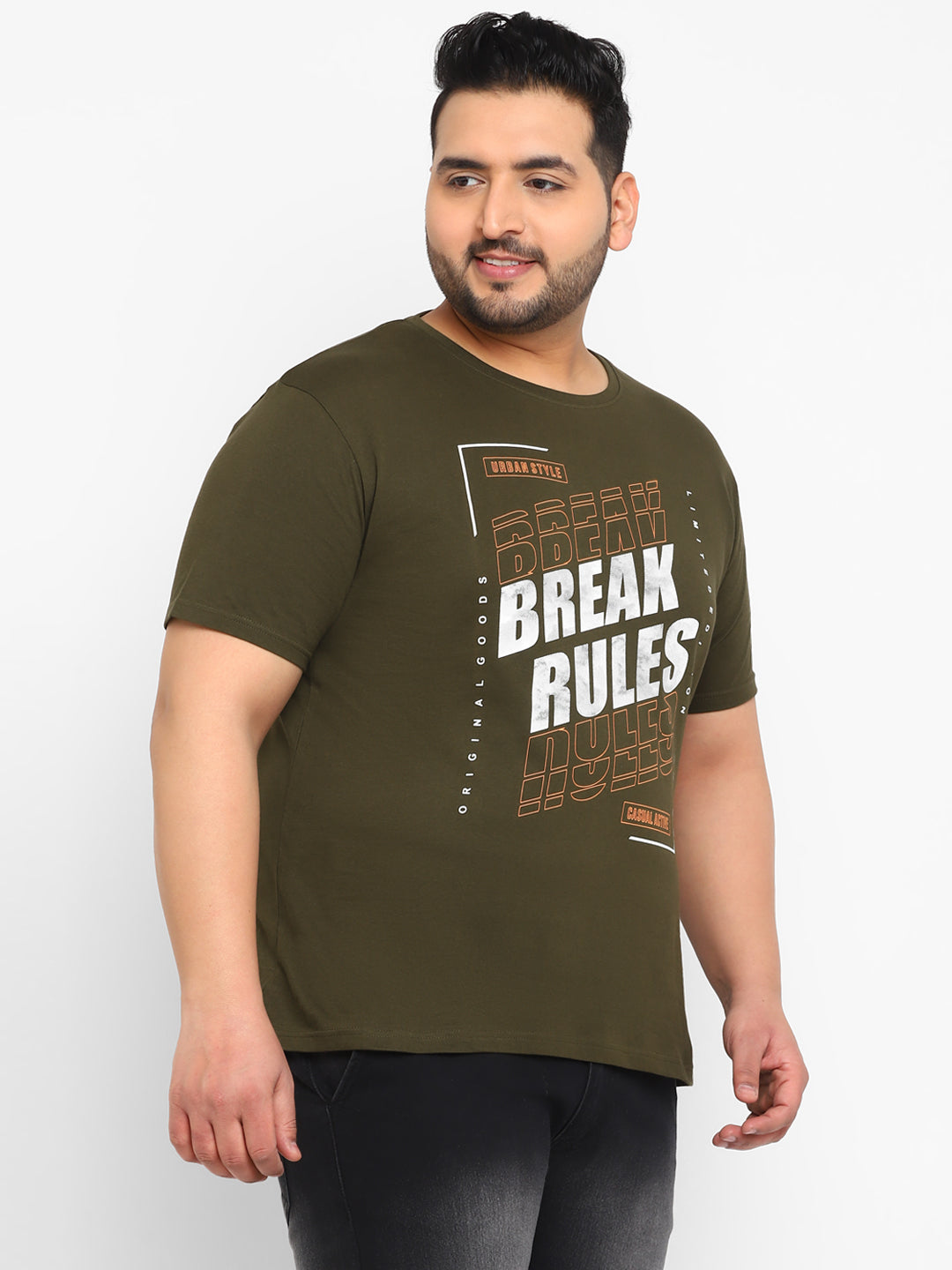 Urbano Plus Men's Green Graphic Printed Half Sleeve Regular Fit Cotton T-Shirt