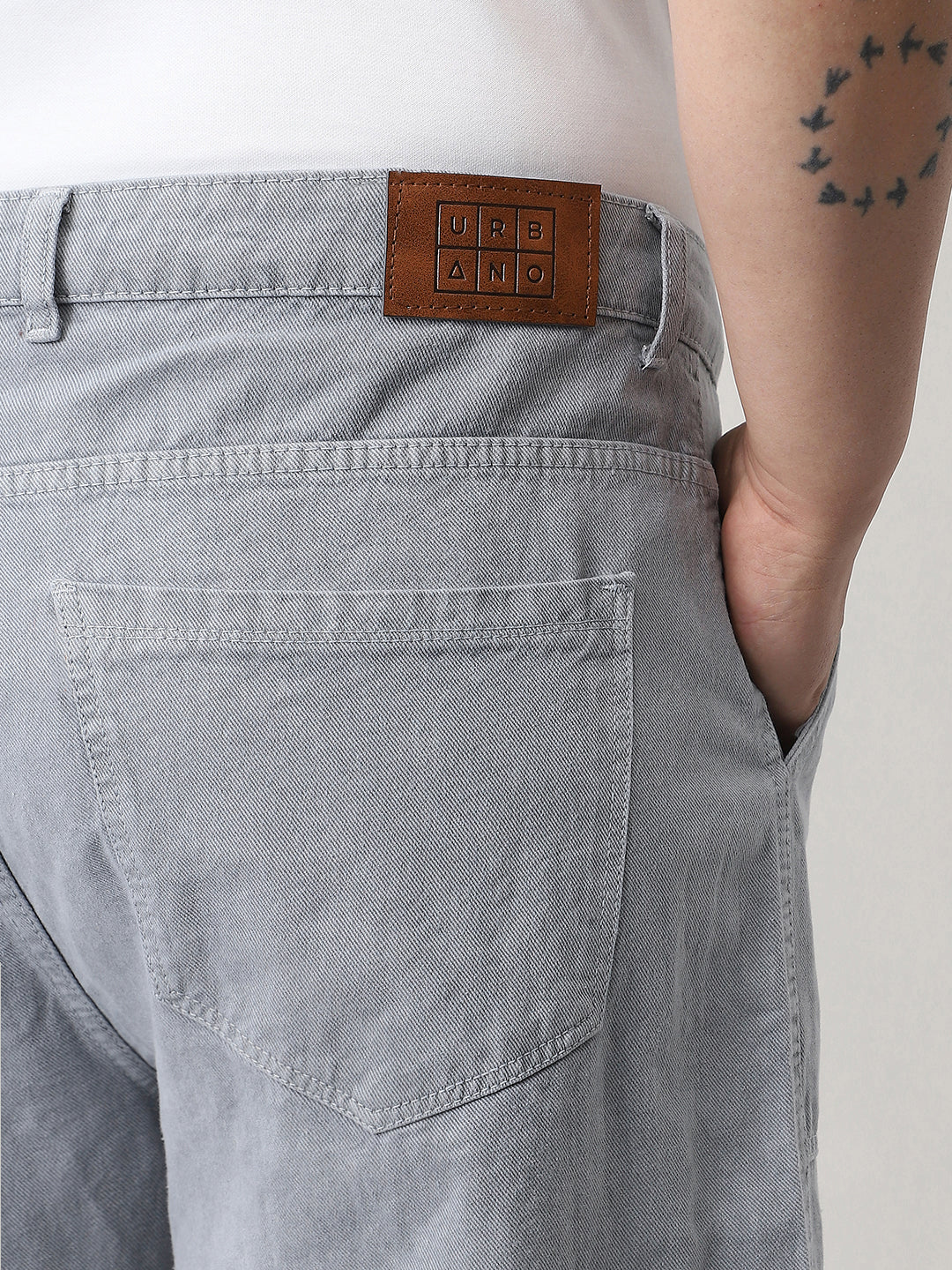 Plus Men's Ice Grey Loose Fit Cargo Jeans with 6 Pockets Non-Stretchable