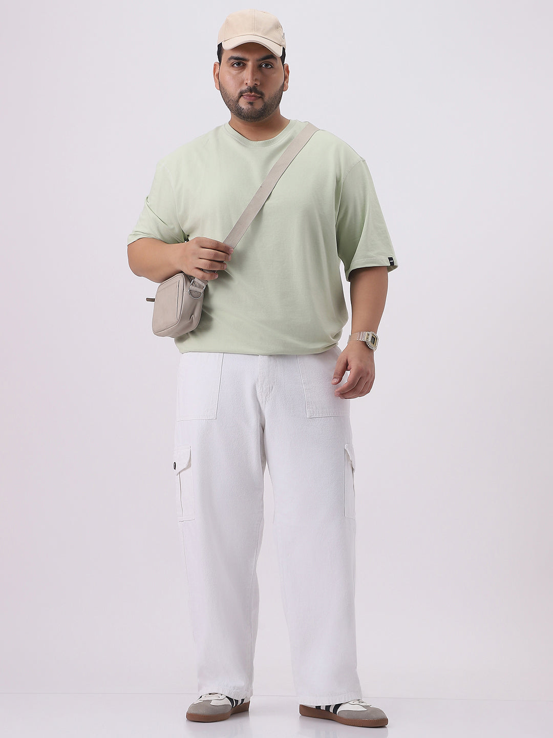 Plus Men White Mid Rise Loose Baggy Fit Cargo Jeans with 6 Pockets Non-Stretchable