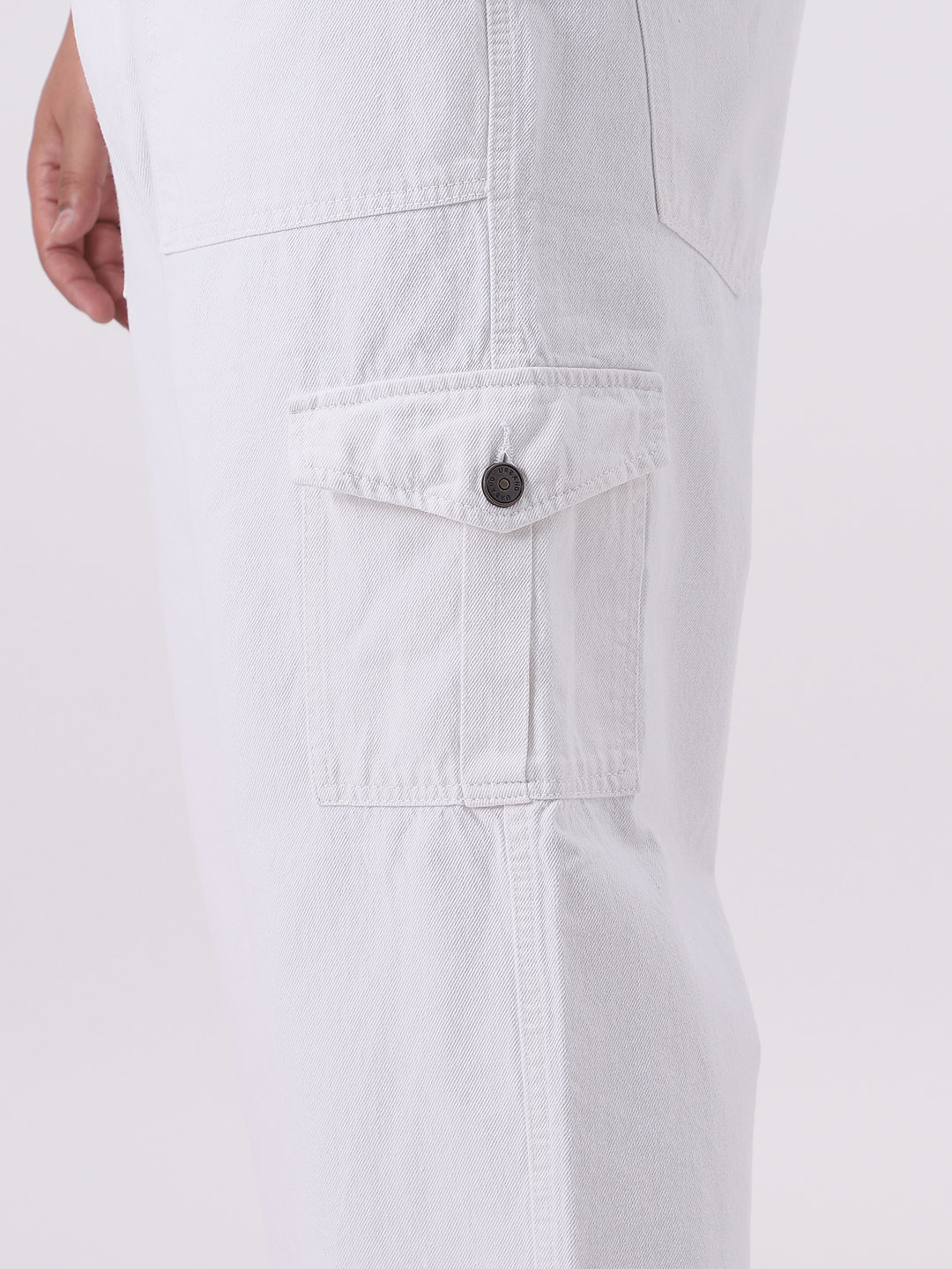 Plus Men White Mid Rise Loose Baggy Fit Cargo Jeans with 6 Pockets Non-Stretchable