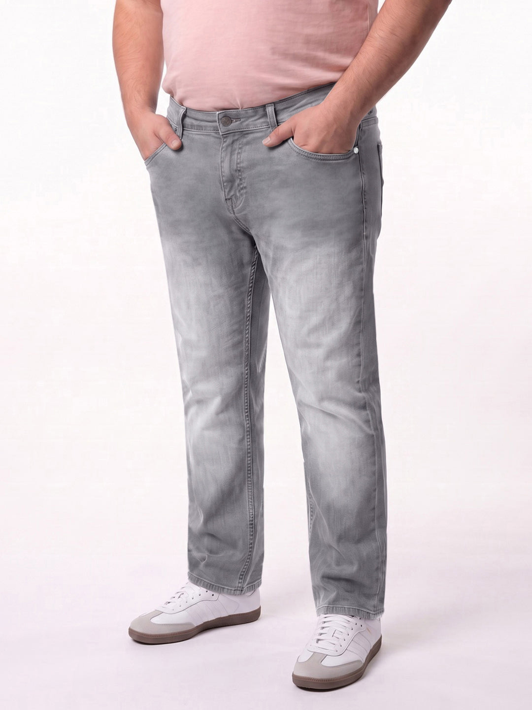 Plus Men's Ice Grey Relaxed Fit Washed Denim Jeans Non-Stretchable