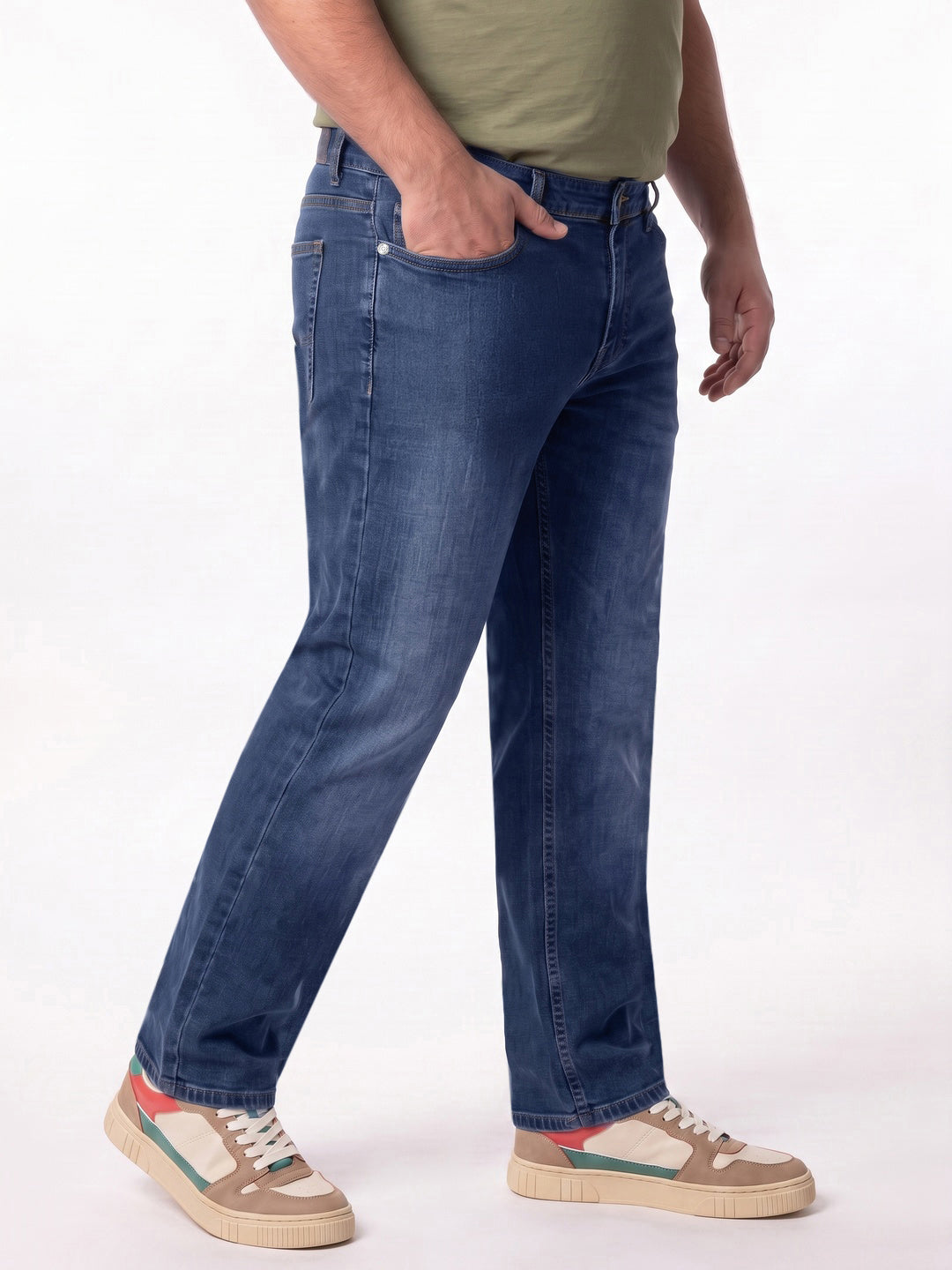 Plus Men's Blue Relaxed Fit Washed Denim Jeans Non-Stretchable
