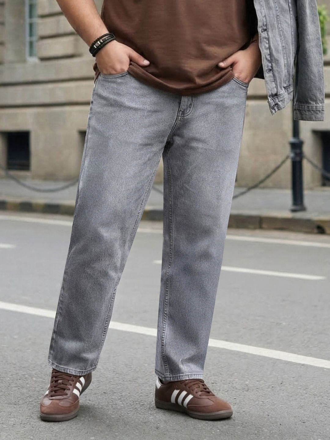 Plus Men's Ice Grey Relaxed Fit Washed Denim Jeans Non-Stretchable