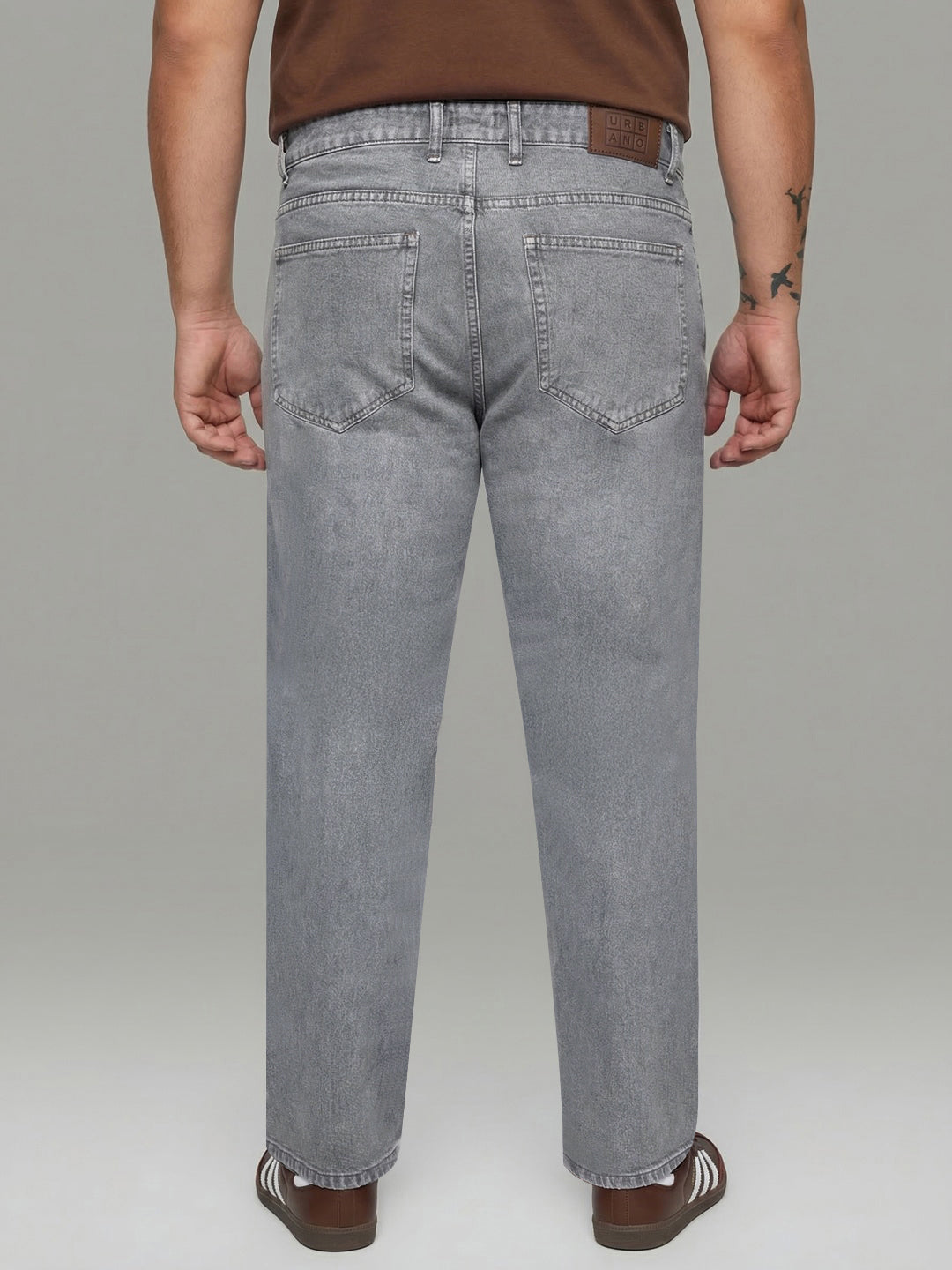 Plus Men's Ice Grey Relaxed Fit Washed Denim Jeans Non-Stretchable