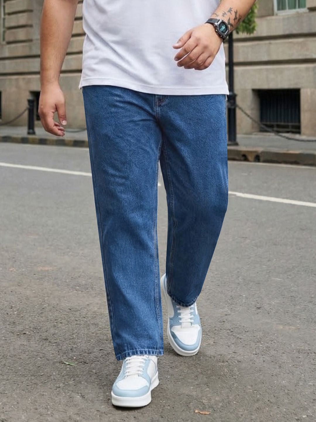 Plus Men's Light Blue Relaxed Fit Washed Denim Jeans Non-Stretchable