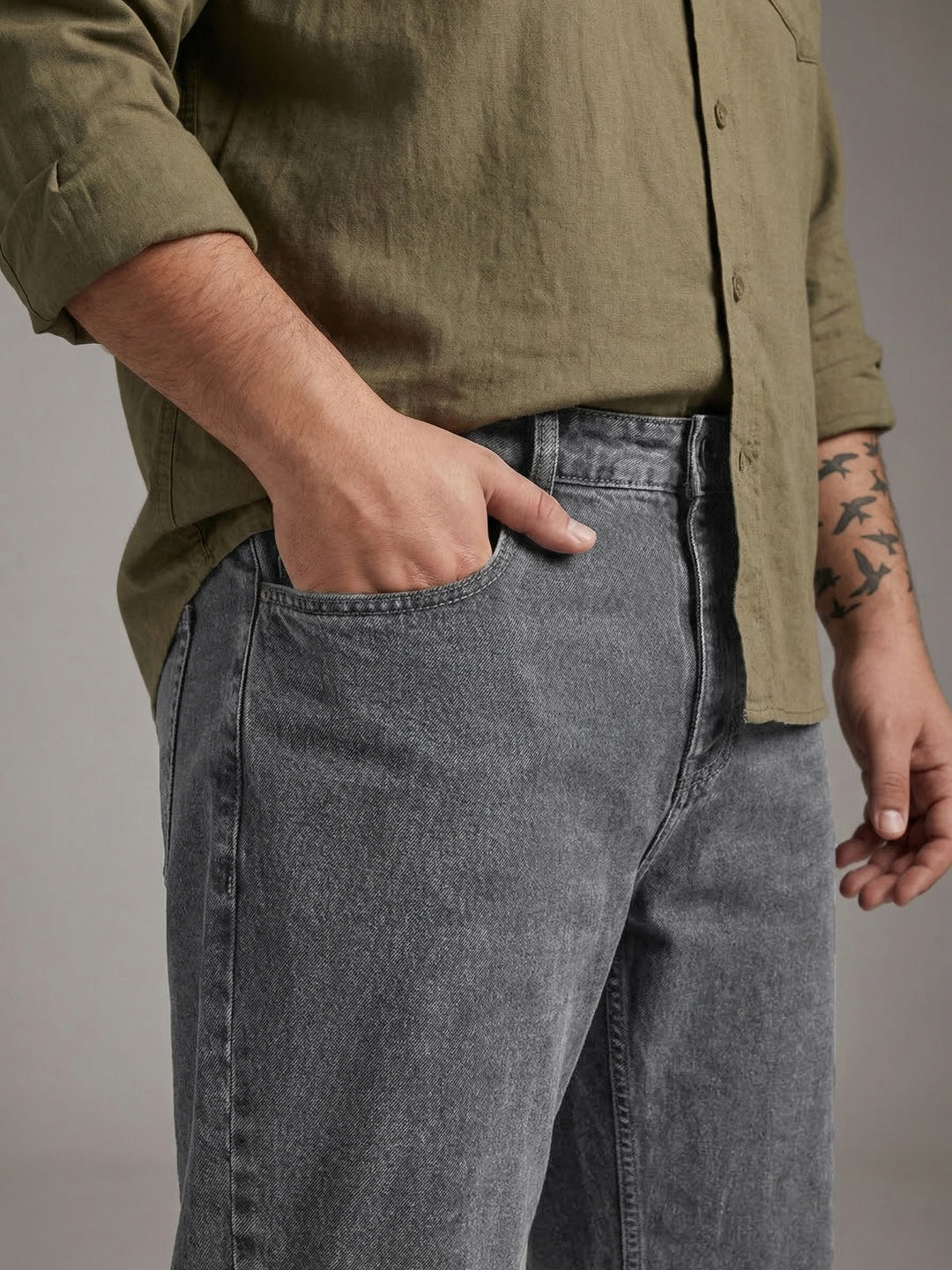 Plus Men's Light Grey Relaxed Fit Washed Denim Jeans Non-Stretchable