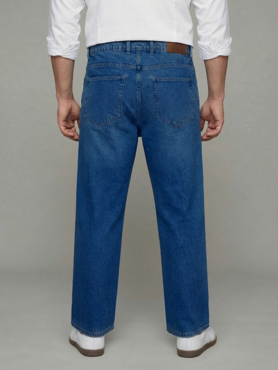 Plus Men's Blue Relaxed Fit Washed Denim Jeans Non-Stretchable