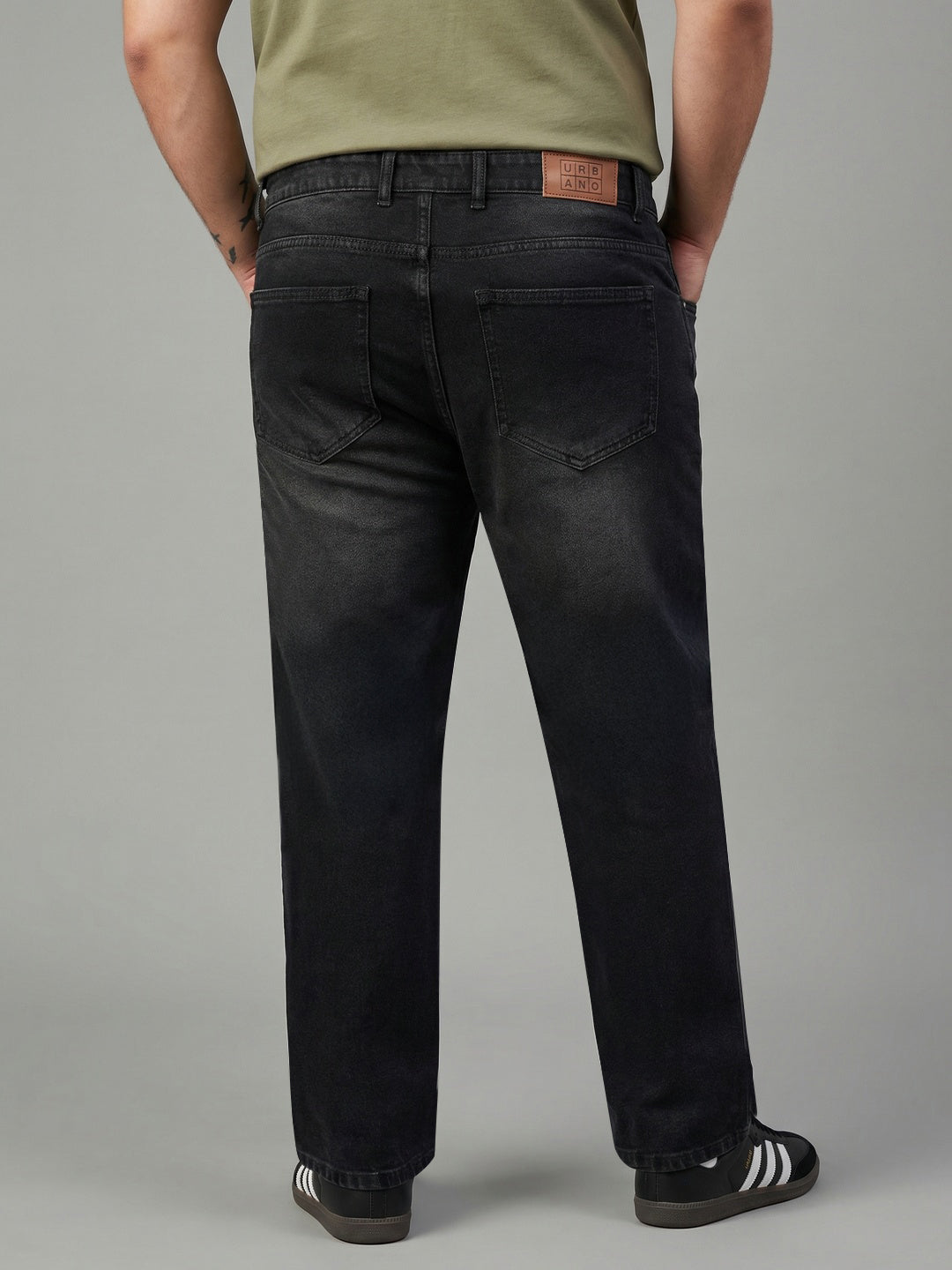 Plus Men's Black Relaxed Fit Washed Denim Jeans Non-Stretchable