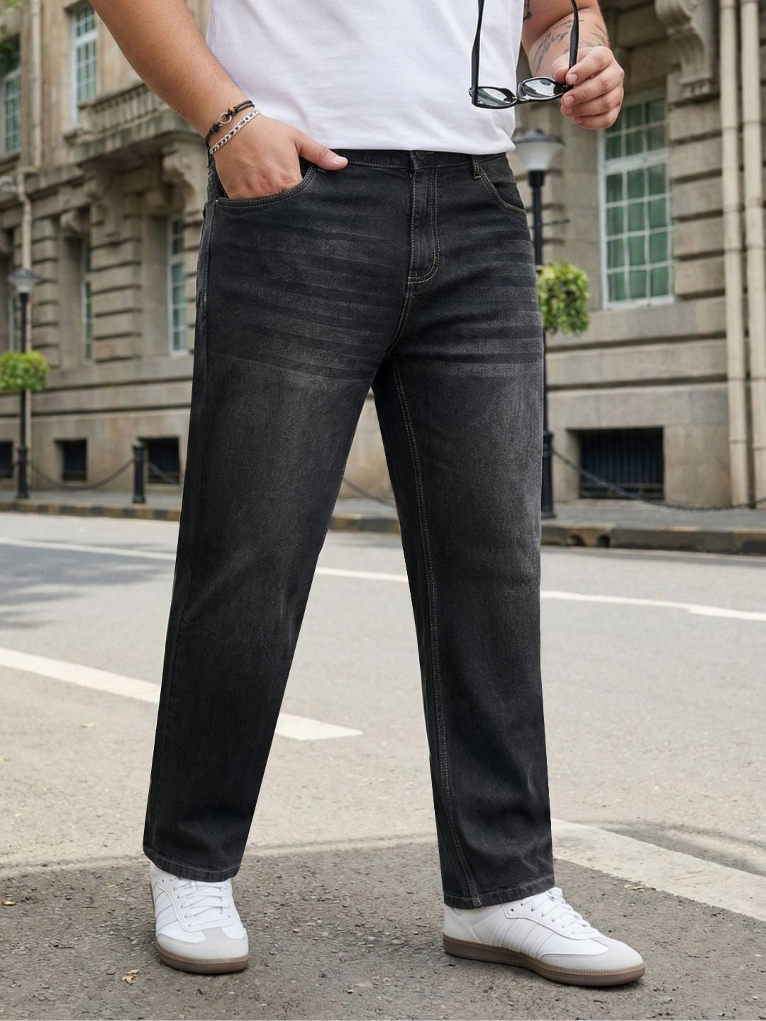 Plus Men's Dark Grey Relaxed Fit Washed Denim Jeans Non-Stretchable