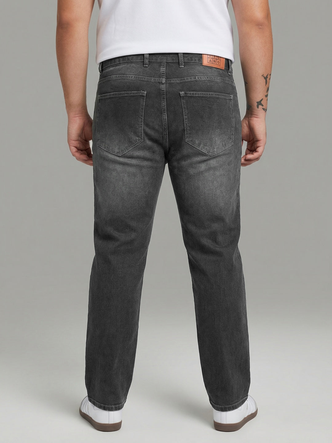 Plus Men's Grey Relaxed Fit Washed Denim Jeans Non-Stretchable